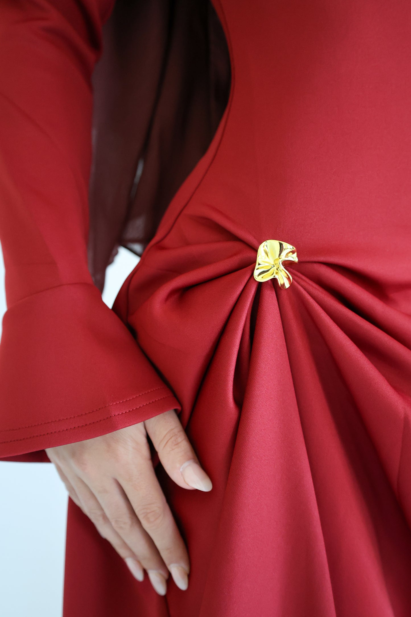LAYALI | RED