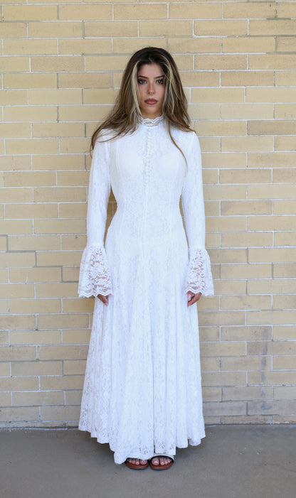 Amelia- Gardenia White